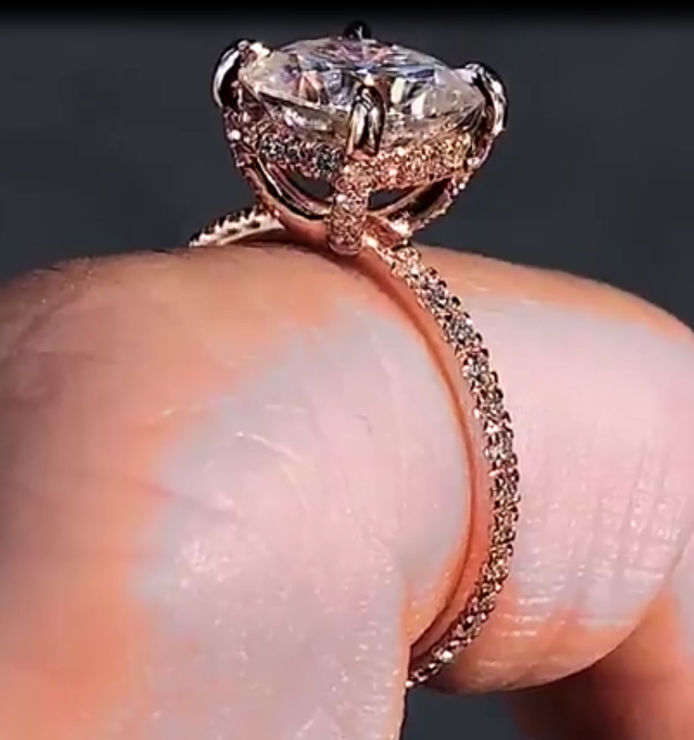 Custom Solid 14K Rose Gold Wom - Moissanite Engagement Ring 1 Carat 评论和价格
