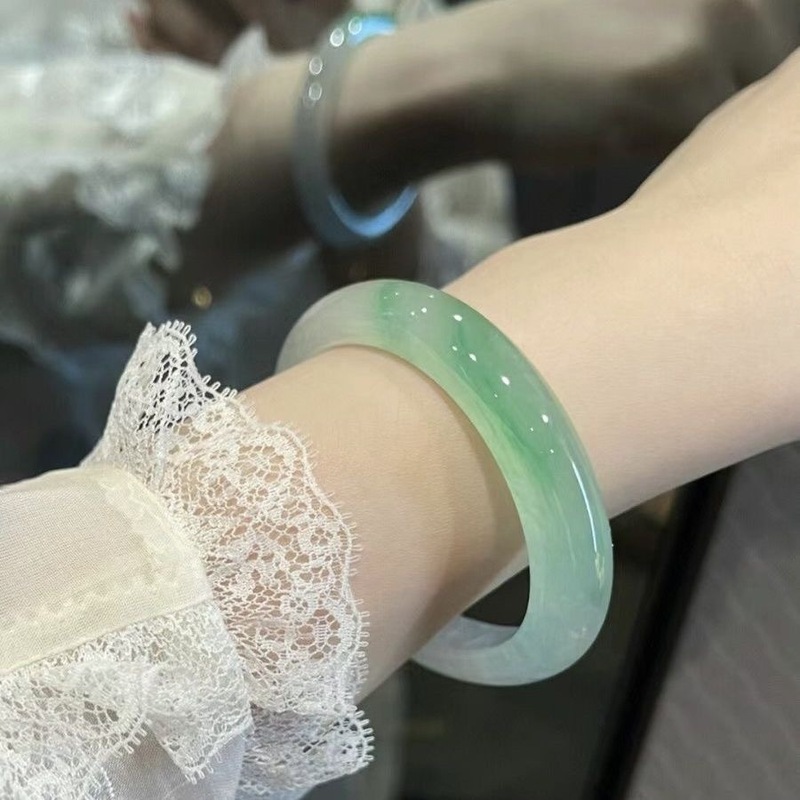 Myanmar ice jade natural with  - Bracelets 评论和价格
