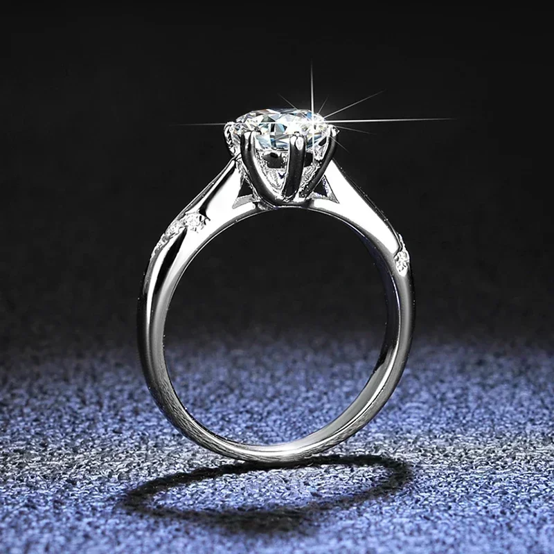 Eldorado Gold  100% Original C - Moissanite Engagement Ring 1 Carat 评论和价格
